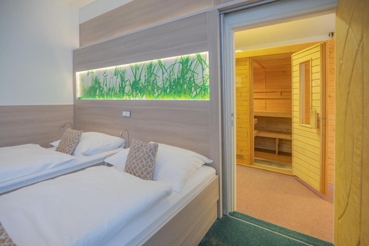 Hotel Zlata Hvezda 4*